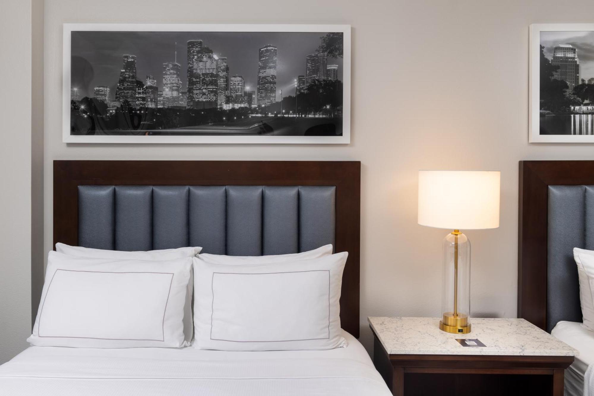 Doubletree By Hilton Medical Center & 4* Houston
