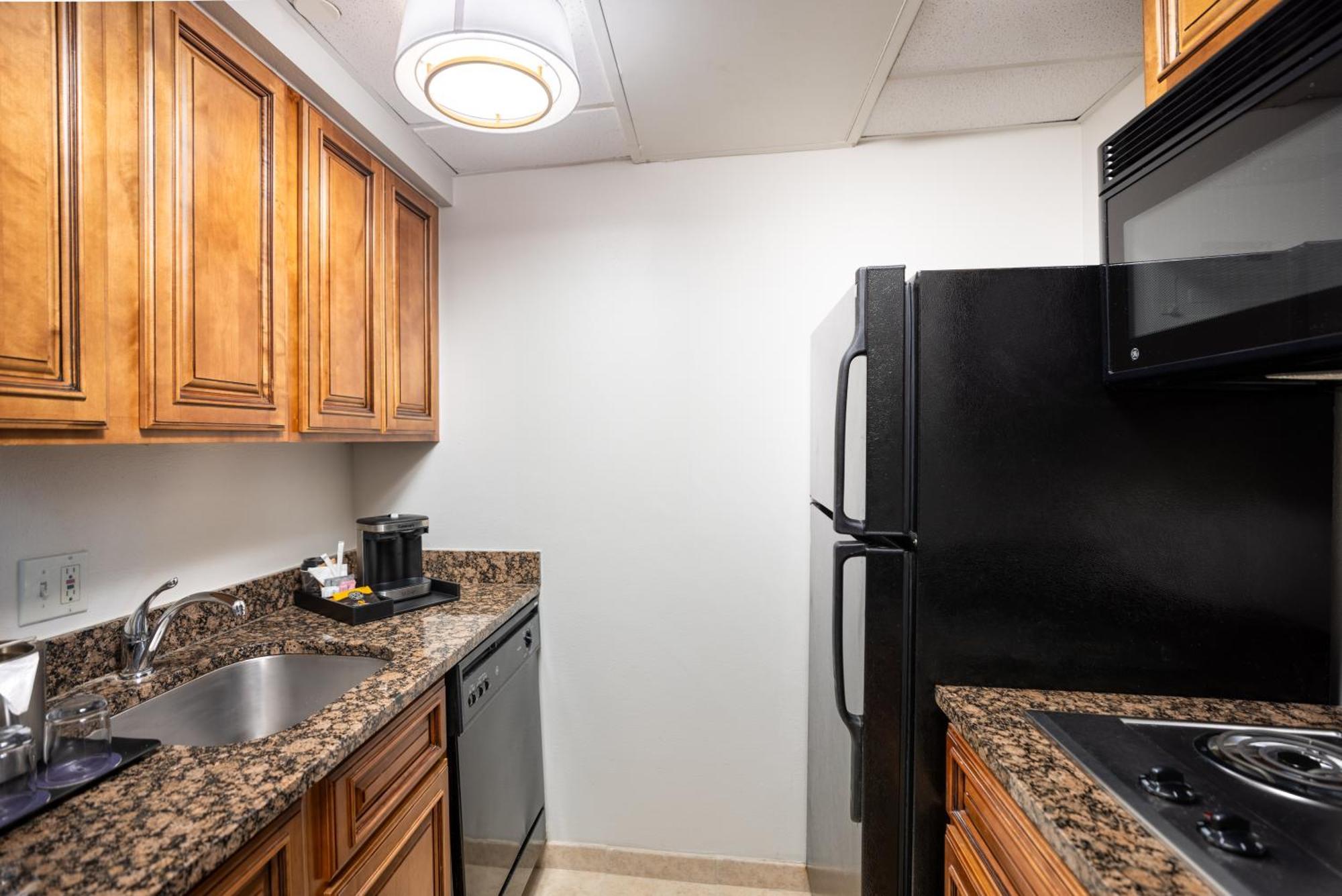 Doubletree By Hilton Medical Center & 4*